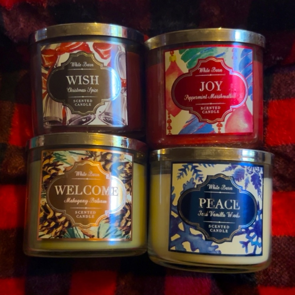 Holiday 3 wick candle from bath and body works